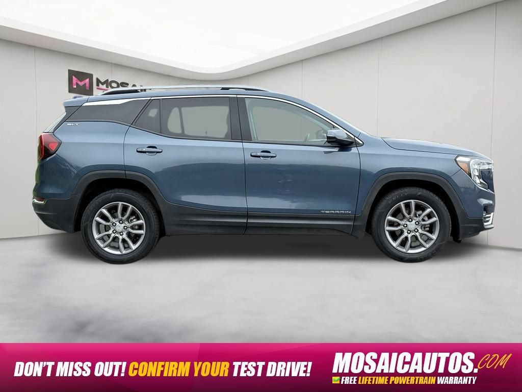 Used 2024 GMC Terrain SLT AWD/4WD image 8