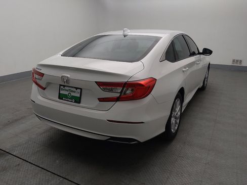 Used 2018 Honda Accord LX image 9