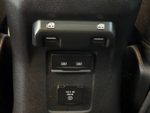 Used 2026 Jeep Gladiator Mojave AWD/4WD image 12