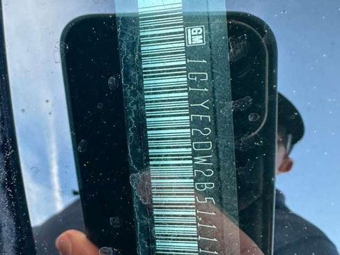 Used 2011 Chevrolet Corvette Coupe w/ 1LT image 14