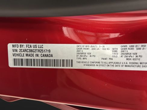 New 2026 Chrysler Pacifica Select AWD/4WD image 31