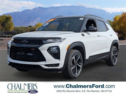 Used 2022 Chevrolet TrailBlazer RS w/ Technology Package image 1