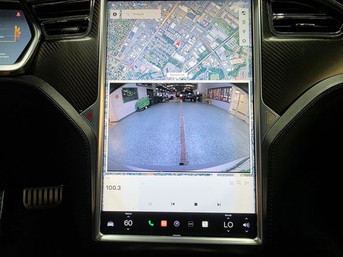 Used 2013 Tesla Model S Performance RWD image 41