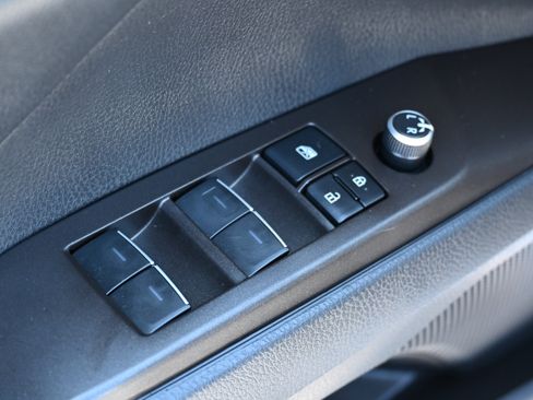 Used 2023 Toyota Camry XSE FWD image 14
