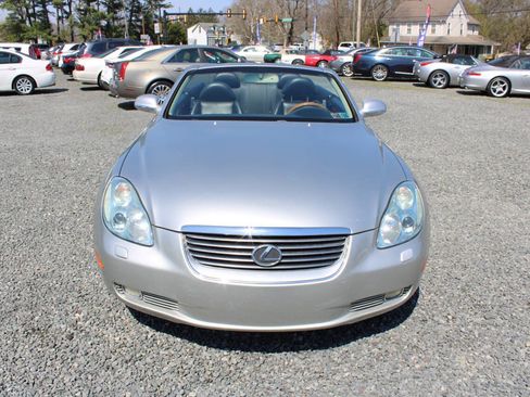 Used 2002 Lexus SC 430 Convertible RWD image 3
