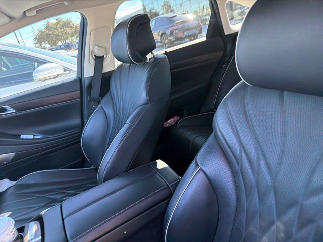 Used 2021 Genesis G80 3.5T RWD image 5