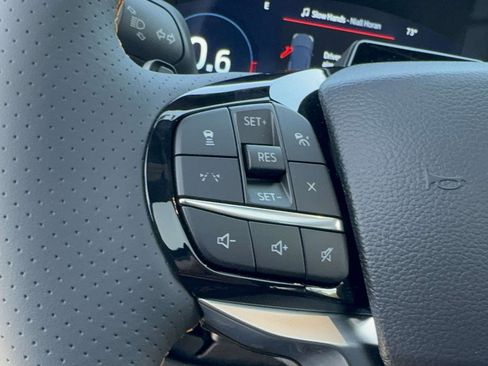 New 2026 Ford Explorer Tremor AWD/4WD image 17