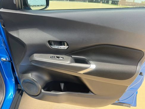 Used 2023 Nissan Kicks SV FWD image 35
