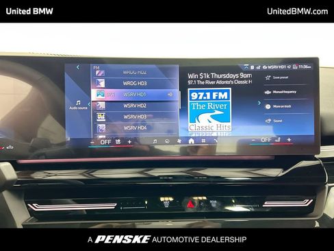 Used 2026 BMW 530i w/ Premium Package RWD image 16