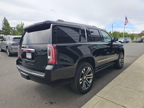 Used 2019 GMC Yukon Denali w/ Denali Ultimate Package AWD/4WD image 7