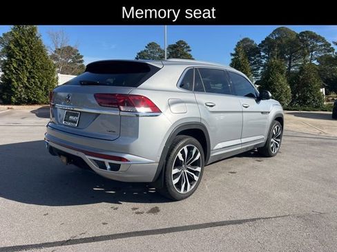 Used 2021 Volkswagen Atlas Cross Sport SEL Premium image 8