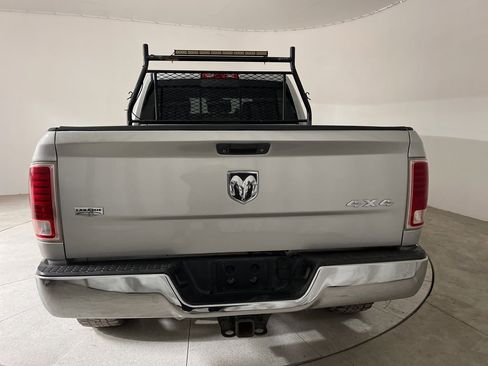 Used 2013 RAM 2500 Laramie w/ Convenience Group image 11