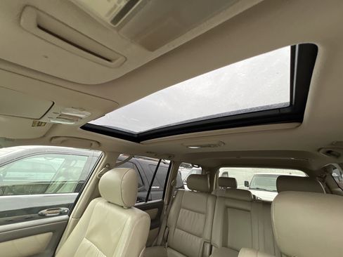 Used 2004 Toyota Land Cruiser image 15