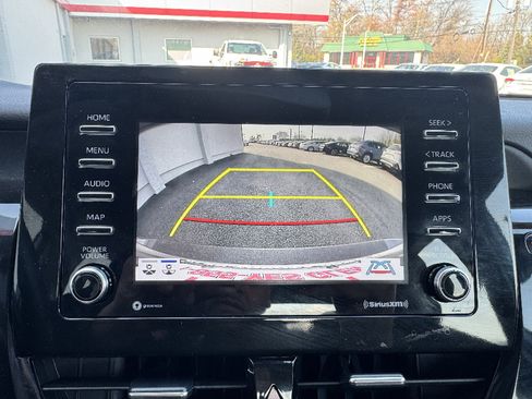 Used 2023 Toyota Camry SE w/ Cold Weather Package image 17