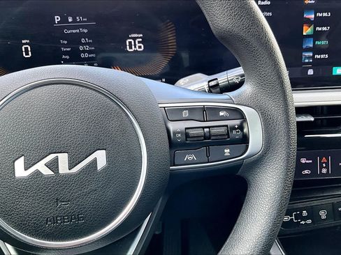Used 2025 Kia K5 LXS FWD image 24