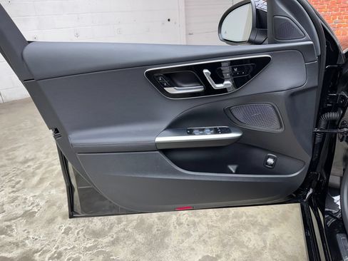 Used 2026 Mercedes-Benz C 300 4MATIC Sedan image 9