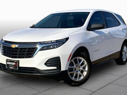 Used 2024 Chevrolet Equinox LS w/ LS Convenience Package