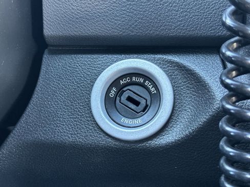 Used 2014 RAM 1500 Outdoorsman image 22