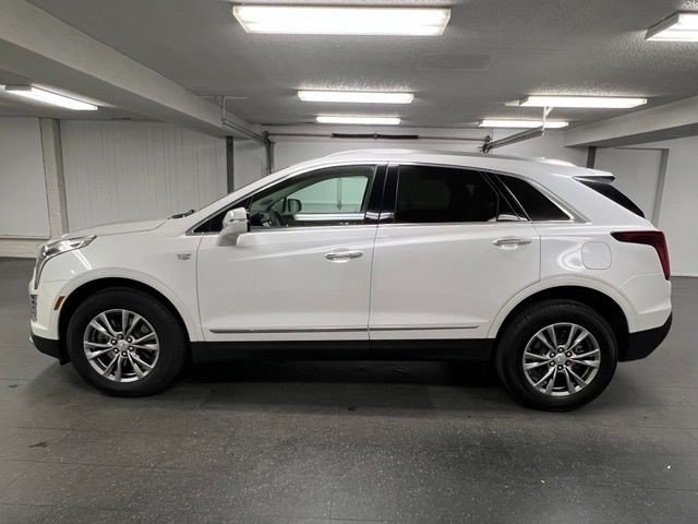 Certified 2023 Cadillac XT5 Premium Luxury AWD/4WD image 2