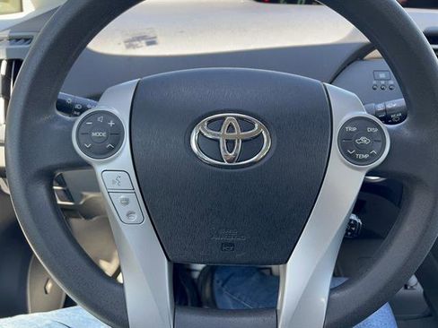 Used 2011 Toyota Prius One image 19