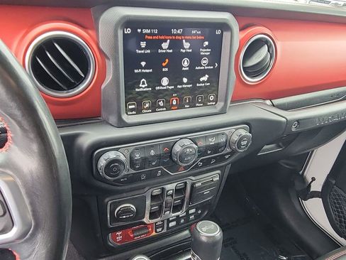 Used 2021 Jeep Wrangler Unlimited Rubicon AWD/4WD image 13