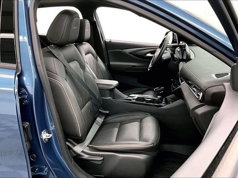 Used 2024 Buick Envista Avenir image 8