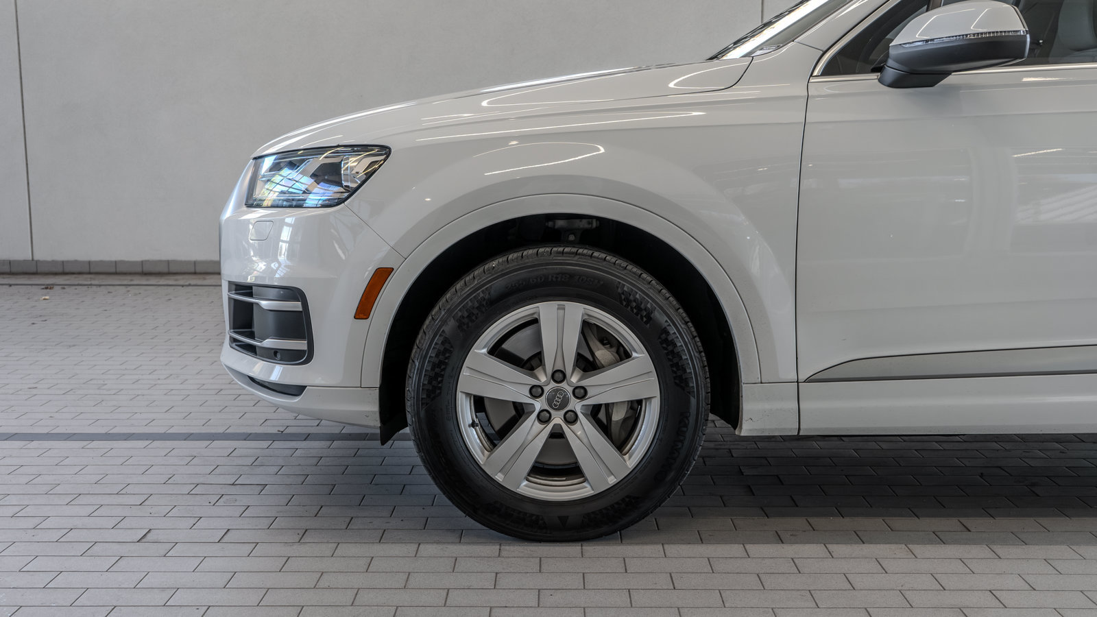 Used 2019 Audi Q7 2.0T Premium w/ Convenience Package AWD/4WD image 4