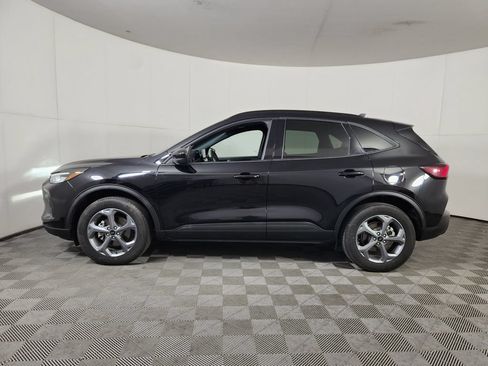 Used 2025 Ford Escape ST-Line Select AWD/4WD image 4