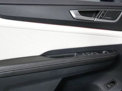 New 2026 Volkswagen Atlas Cross Sport SEL Premium R-Line image 6