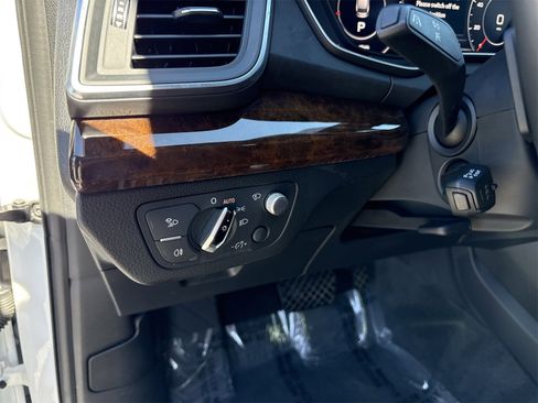 Used 2018 Audi Q5 Prestige image 42