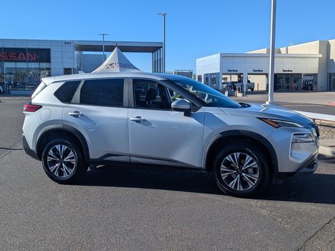 Certified 2023 Nissan Rogue SV image 8