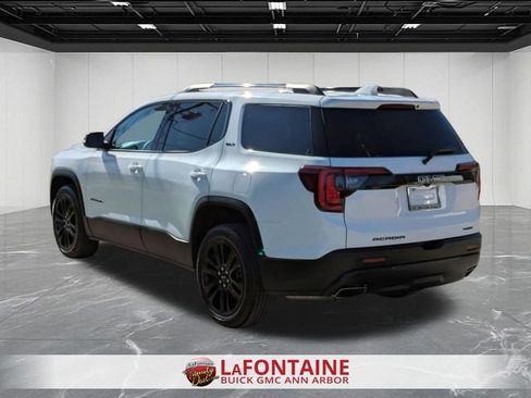Certified 2023 GMC Acadia SLT w/ Elevation Edition AWD/4WD image 3