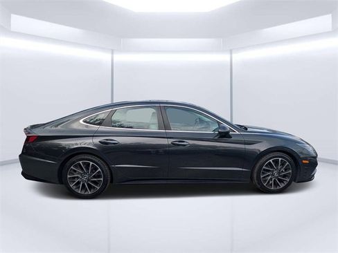 Used 2021 Hyundai Sonata Limited w/ Cargo Package image 2