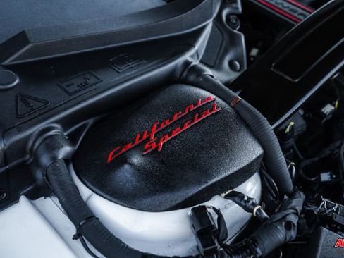 Used 2019 Ford Mustang GT Premium w/ Equipment Group 401A image 95