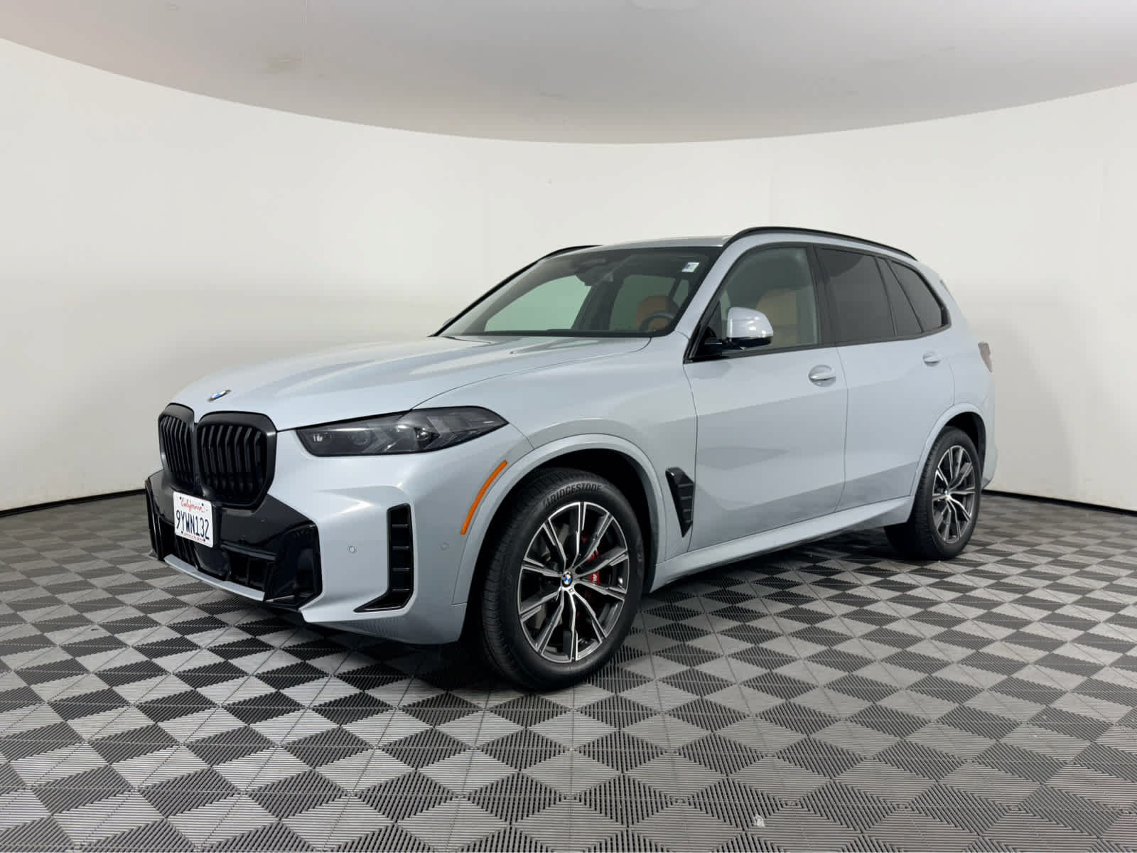 Used 2026 BMW X5 xDrive40i w/ M Sport Package AWD/4WD image 7