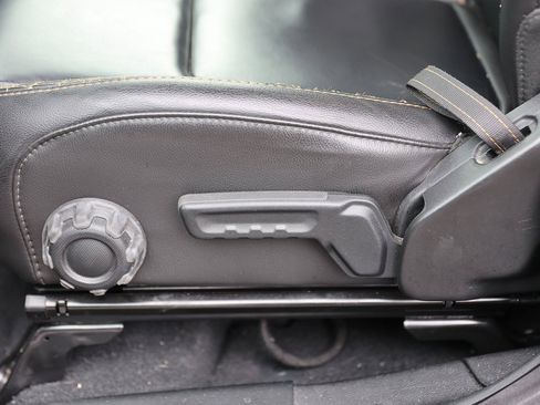 Used 2021 Jeep Wrangler Unlimited Sahara image 19