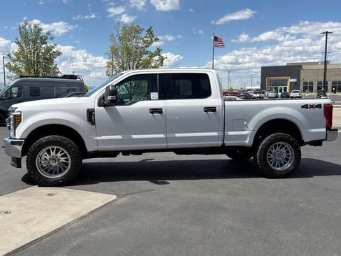 Used 2019 Ford F250 XLT AWD/4WD image 9