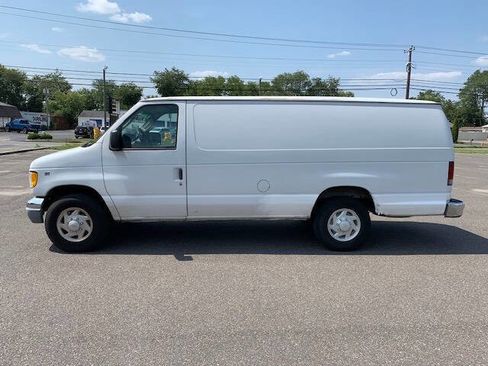 Used 2003 Ford E-250 and Econoline 250 Extended image 6