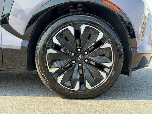 Used 2025 Chevrolet Blazer EV RS image 6