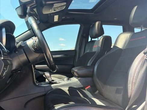 Used 2021 Jeep Grand Cherokee Trailhawk AWD/4WD image 19