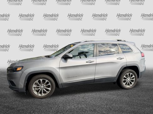 Used 2019 Jeep Cherokee Latitude Plus FWD image 6