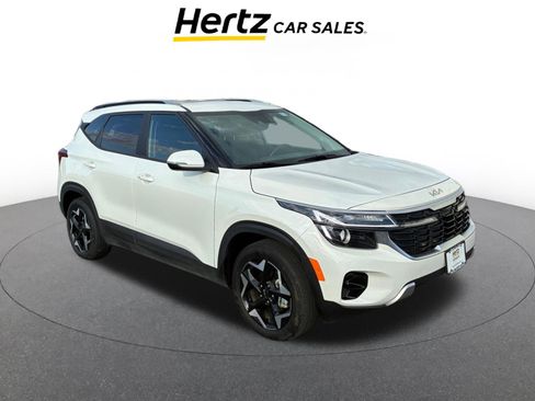 Used 2025 Kia Seltos S image 1