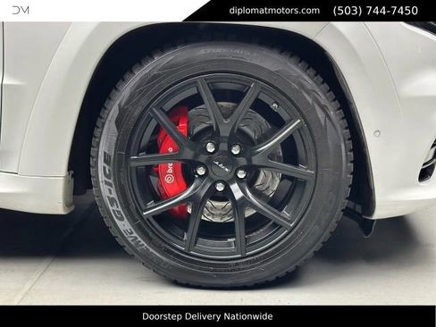 Used 2020 Jeep Grand Cherokee SRT AWD/4WD image 39