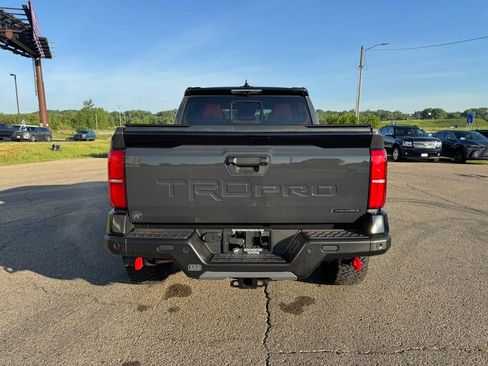 Used 2025 Toyota Tacoma TRD Pro AWD/4WD image 15