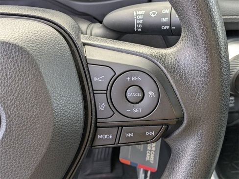 Used 2024 Toyota RAV4 LE image 22