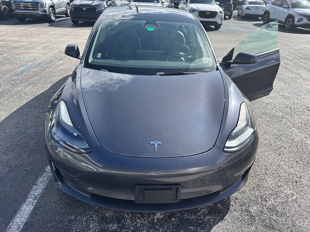 Used 2022 Tesla Model 3 RWD image 2