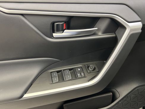 New 2025 Toyota RAV4 XLE image 10