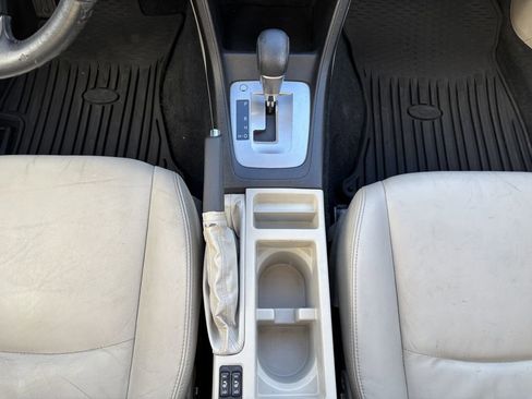 Used 2014 Subaru Crosstrek 2.0i Limited image 19