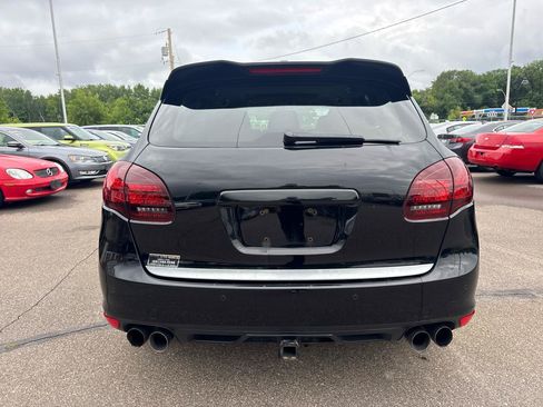 Used 2011 Porsche Cayenne Turbo AWD/4WD image 6