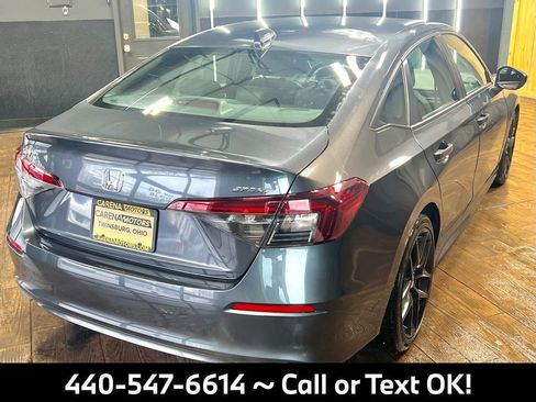 Used 2025 Honda Civic Sport image 5